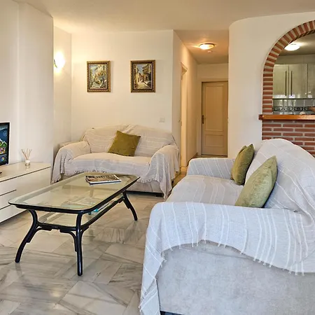Two Bedroom Golf Side Apartment, Mijas Golf Appartement *