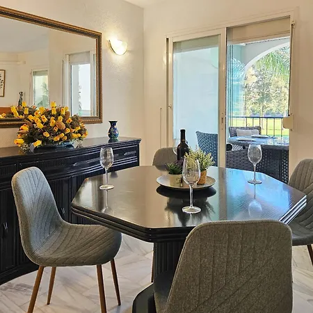 Two Bedroom Golf Side Apartment, Mijas Golf Humera